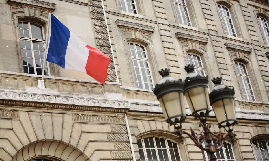 Pharmacovigilance Regulations in France: Specifics You Need to Know